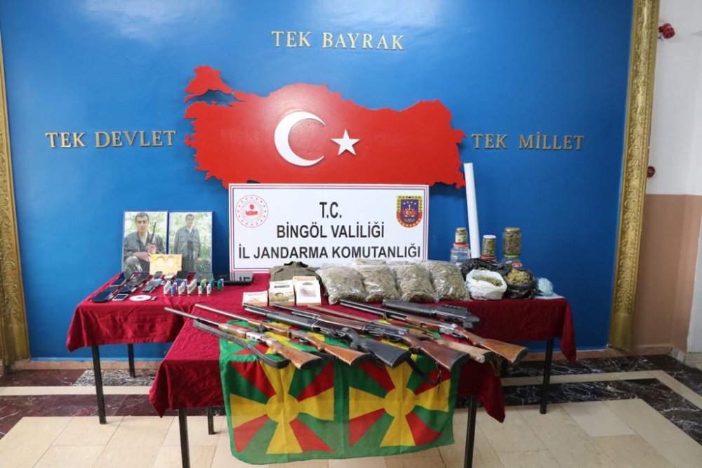 PKK/KCK OPERASYONU: 21 GÖZ ALTI