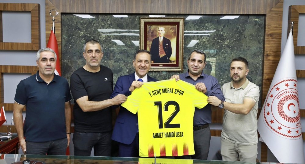 YENİ GENÇ MURATSPOR`A `USTA` JEST!