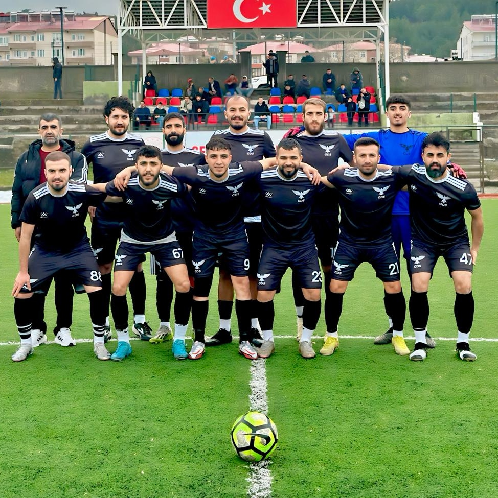 DEMİRSPOR BEŞLEDİ