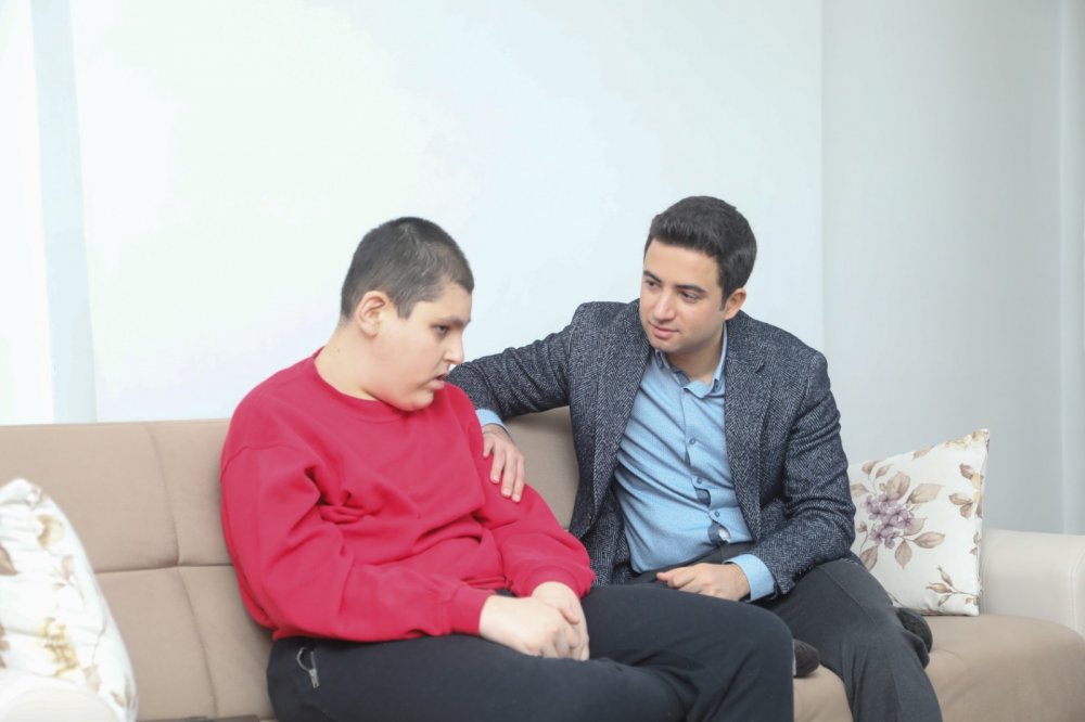 GÜZEL`DEN, ENGELLİLER GÜNÜ ZİYARETİ