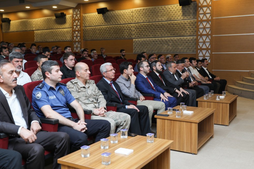 CAMİLER VE DİN GÖREVLİLERİ HAFTASI KUTLANDI
