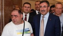 CUMHURBAŞKANI YARDIMCISI CEVDET YILMAZIN  YEGENİ KALP KRİZİNE YENİK DÜŞEREK HAYATINI KAYBETTİ