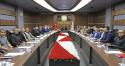 YEMEK ATIKLARI SAHİPSİZ HAYVANLAR İÇİN MAMAYA DÖNÜŞTÜRÜLECEK