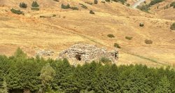 GÖZERTEPE KÖYÜN`DE  GİZEMLİ KİLİSE