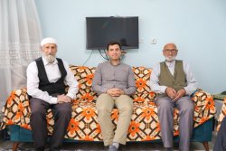 GÜZEL YAŞLI VATANDAŞLARI ZİYARET ETTİ