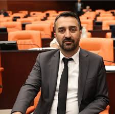 YOLLAR AÇIK HAVA VEZNESİNE ÇEVRLMİŞ