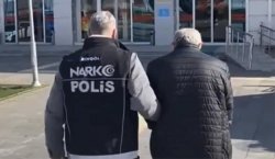 10 YIL CEZASI VARDI ARAÇ BAGAJINDA YAKALANDI